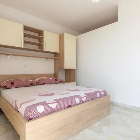 Amazing In With Wifi Apartment