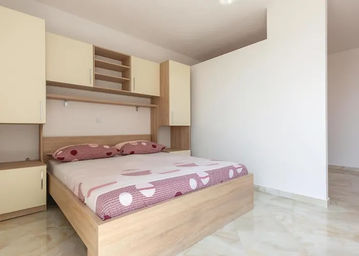 One-bedroom In Apartament