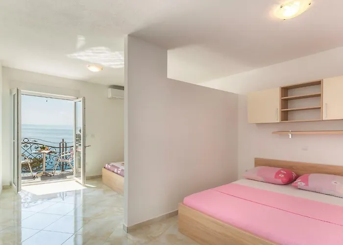 Apartament One-bedroom In